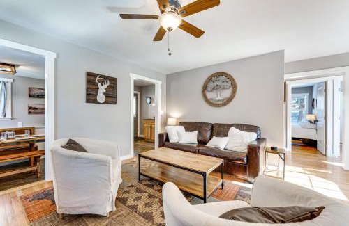 Estes Park House | Steps to Estes Lake Mtn-View Hideaway with Hot Tub!