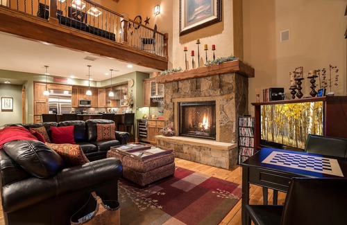 Steamboat Springs House | Steps to Gondola, Hot tub, Swimming Pool, Sleeps 12, Great Views
