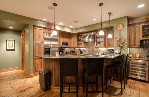 Steamboat Springs House | Steps to Gondola, Hot tub, Swimming Pool, Sleeps 12, Great Views