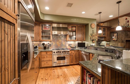 Steamboat Springs House | Steps to Gondola, Hot tub, Swimming Pool, Sleeps 12, Great Views