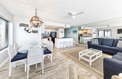 Gulf Shores Condo | Steps to HangOut! | Amazing Beachfront Views | Heated Pool | Island Winds W880