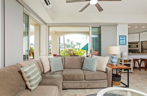Wailea Condo | Steps to Ocean View Pool, Walk to Beach