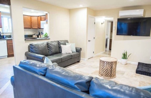 South Oceanside Condo | Steps to Ocean with Private Patio Clean Perfect!