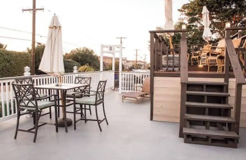 South Oceanside Condo | Steps to Ocean with Private Patio Clean Perfect!
