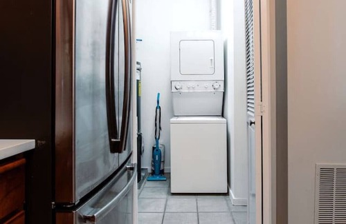 Downtown Seattle Condo | Steps to Pike Place 2BD Condo Water Courtyard View