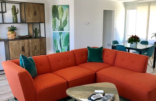 Carlsbad Apartment | Steps to sand! Ocean view, Walk to village, family friendly, A/C!