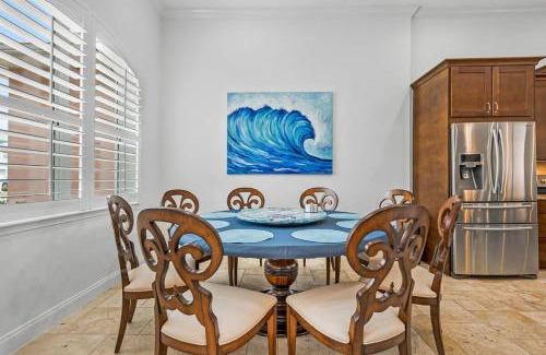 Vilano Beach House | Steps to Sand Sparkling Pool 5 Bdrm Near DT
