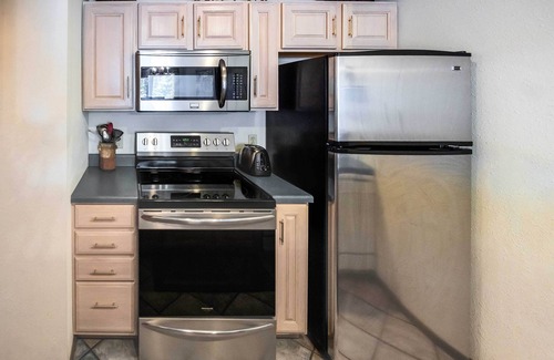 Big Sky Condo | Steps to Ski Lifts - Condo w/Walk-Out Patio!