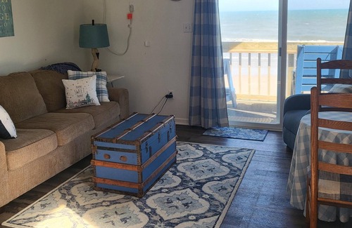 Sneads Ferry Condo | Steps to the Ocean! 179