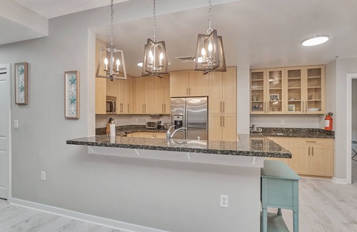Sandbridge Condo | Steps To The Beach! Stay at Yaya and Papi's Place 424B