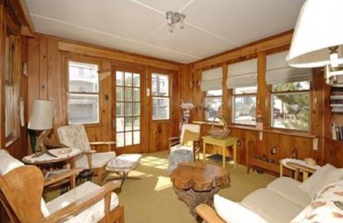North Beach Haven House | Steps To The Beach - Brant Beach Single Family with Cottage!
