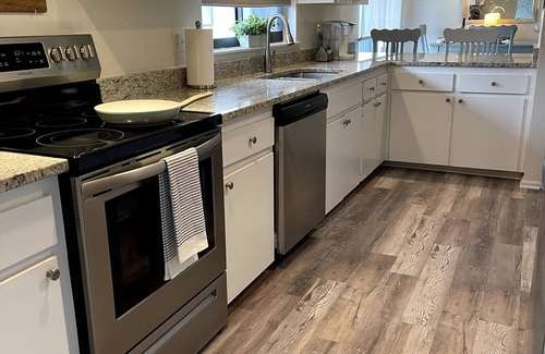 Englewood Condo | Steps to the Beach! ⛱
