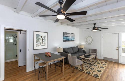 San Clemente Apartment | Steps to the pier!