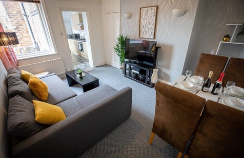 Wallsend Apartment | Sterling apartment located at the very central of Wallsend and accessible to all