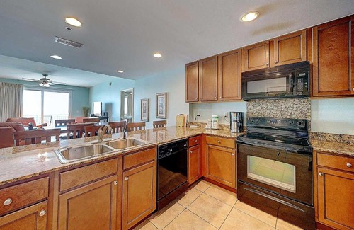Panama City Beach Apartment | Sterling Breeze 1707