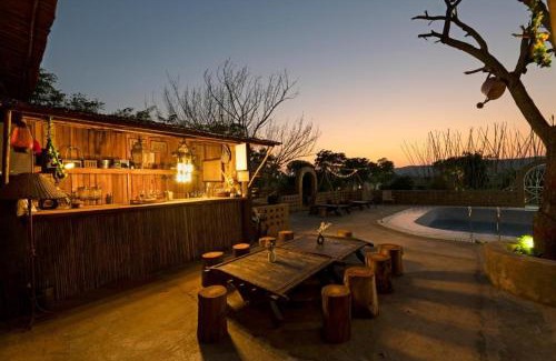 Nagpur House | Sterling Farm Stay