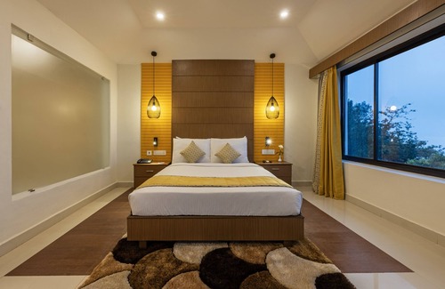 Chinnakanal Hotel | Sterling Munnar