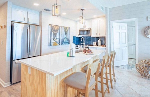 Panama City Beach Condo | Sterling Reef 503 - Sleeps 6 - Free Beach Chairs
