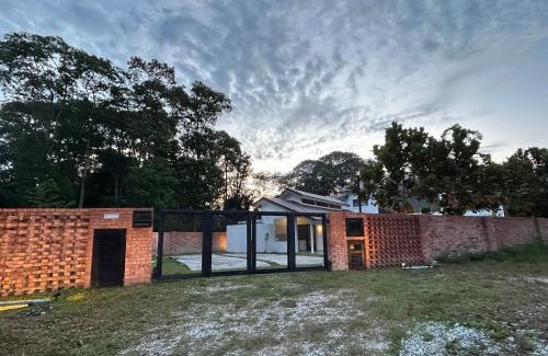 Si Rusa Villa | Stevlynn Villa