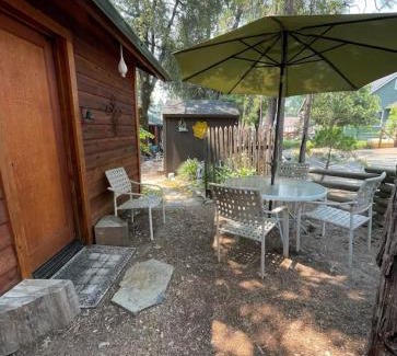 Bass Lake House | Stewart Chalet @ Yosemite/Bass Lake