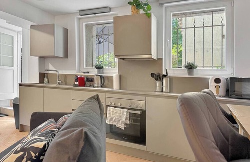Weinsteige Apartment | Stgt Gartenwohnung mit Patio – 4 Pers.
