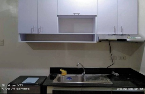 Moonwalk Condo | STH Condotels 01 Near NAIA Terminals 123
