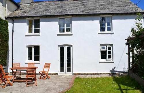 Stibb House | Stibb Farm Cottage at Sandymouth