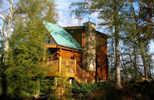 Gatlinburg - Pigeon Forge House | Sticks and Stones