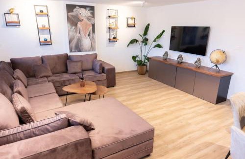 Donk Apartment | Stijlvol appartement met jacuzzi & sauna