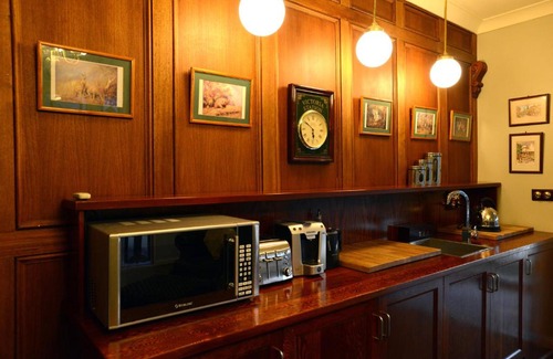 Yellingbo Bed & Breakfast | Still Waters