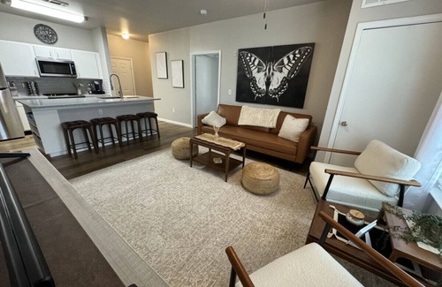 Stillwater Condo | Stillbilly Suite near Boone Pickens stadium
