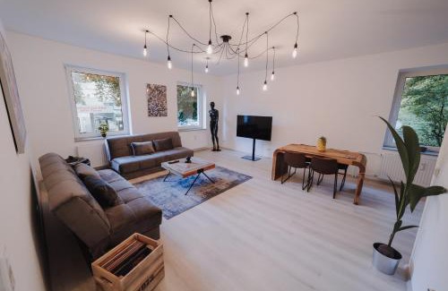 Wuppertal Apartment | Stilvoll&Modern-Nähe DUS und CGN