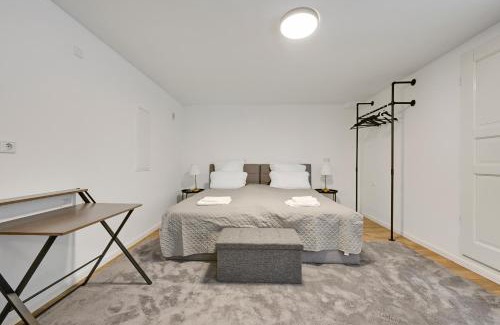 Burg an der Wupper Apartment | Stilvolle Apartments mit Kamin - Schlossblick und großer Terrasse 2-4 Zimmer 50-140qm - nahe A1 und Schloss Burg - Köln