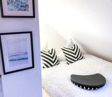Dusternbrook Apartment | Stilvolle Dachgeschosswohnung in Düsternbrook