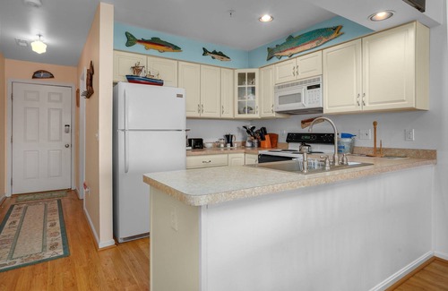 Chincoteague Condo | Stingray - Waterfront; Waterside balcony!