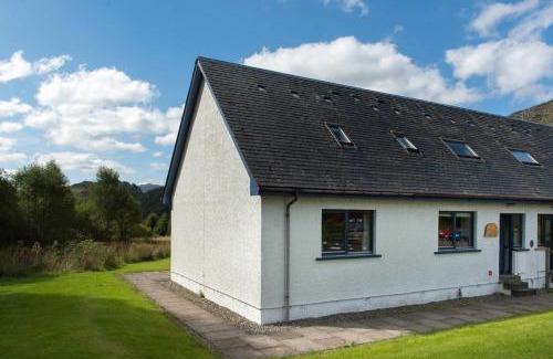 Crianlarich House | Stob Binnein Cottage