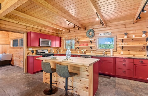 Meridale Cabin | Stone and Pine Log Estate