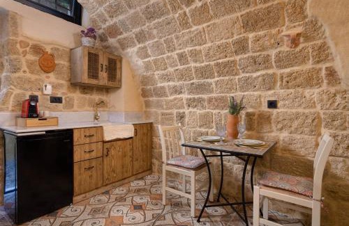 Rhodes Old Town Apartment | Stone Cave Suite