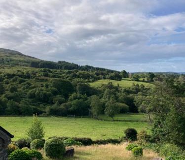 Glengarriff House | STONE COTTAGE