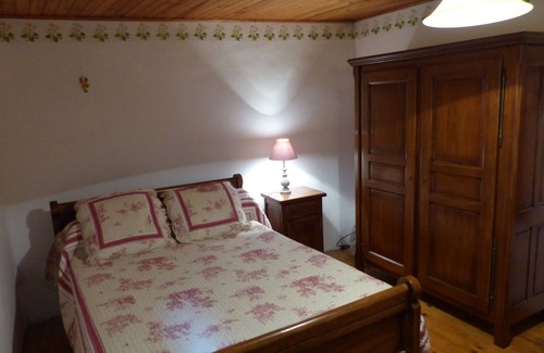 Le Martinet Other | Stone farmhouse overlooking the valley