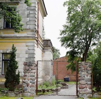Liepaja Apartment | Stone Garden