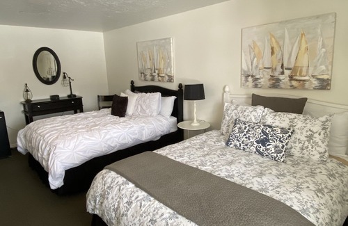 Vernal Hotel | Stone Hollow
