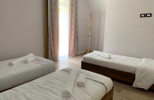 Kukes County House | Stone House 22