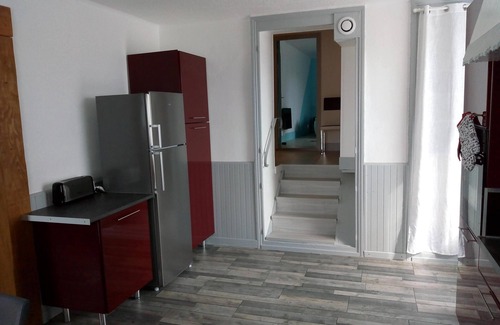 Bussiere-Galant House | Stone house full countryside near a city center