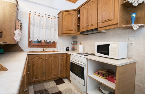 East Mani House | Stone House in Mountain-Top Mani Village Drosopigi