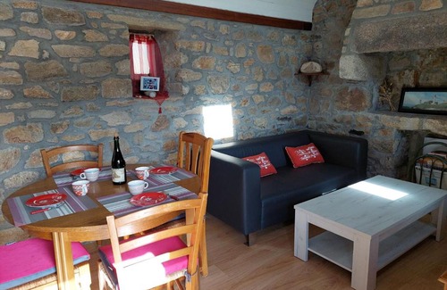Plouarzel House | Stone House in Plouarzel near Sandy Beaches