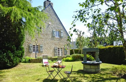Le Rosais-La Flourie House | Stone House in St Malo near Sandy Beach