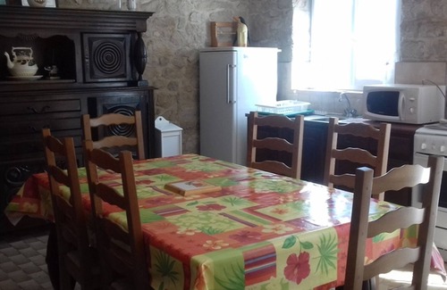 Plouhinec House | Stone House near Beaches - 3 Rooms, 4 Guests, Terrace, BBQ, Quiet Setting