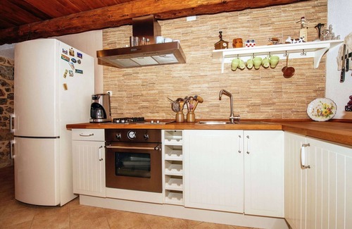 Zaton Obrovacki House | Stone House Near River Canyon