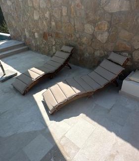 Seoci Villa | Stone house with pool